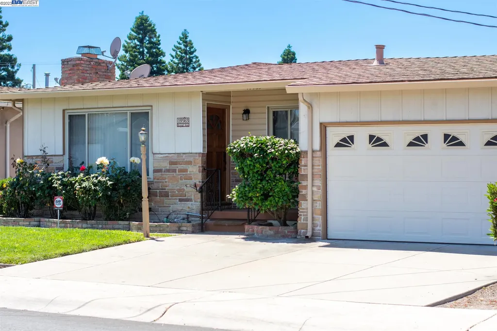 19563 Royal Avenue Hayward CA 94541