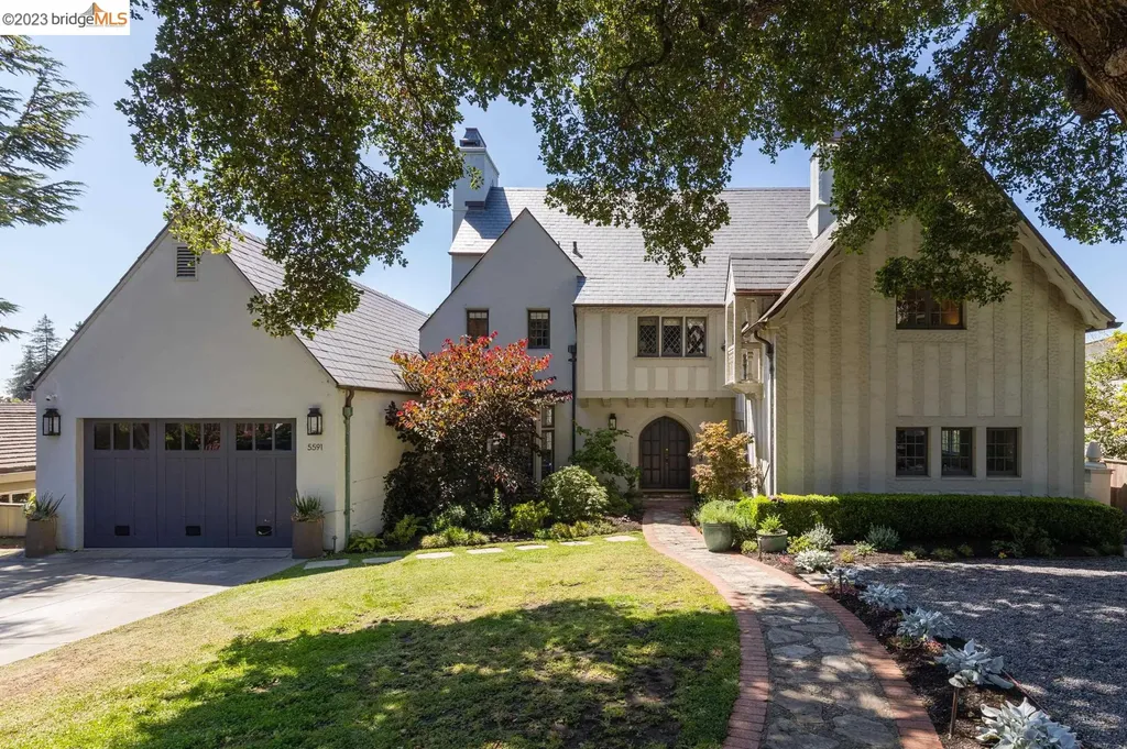 5591 Country Club Drive Oakland CA 94618