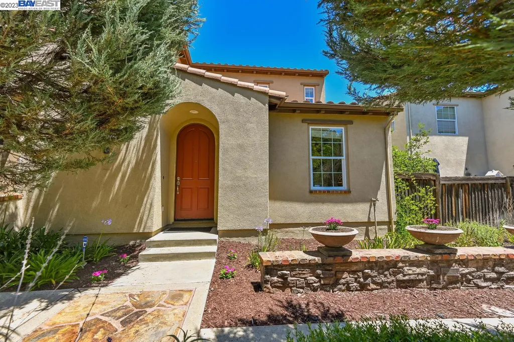 1032 Zebrina Way San Ramon CA 94582