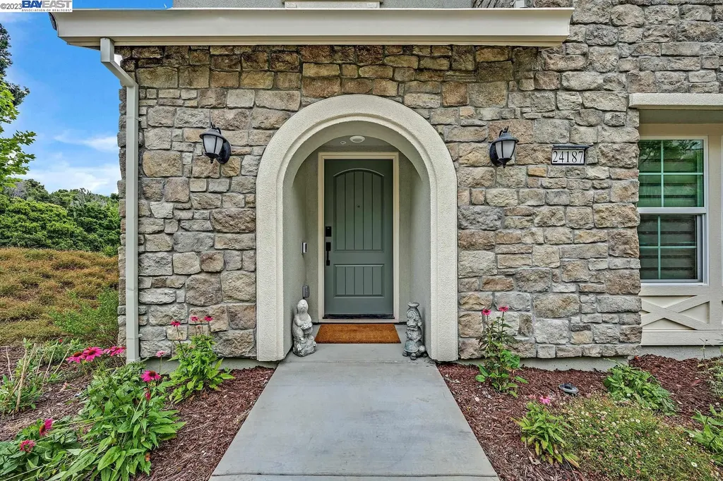 24187 Amaranth Loop Hayward CA 94541