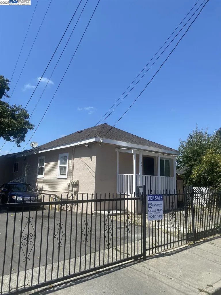 661 Clara Street Oakland CA 94603