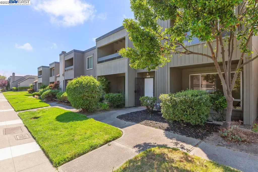 1043 Mangrove Lane Alameda CA 94502