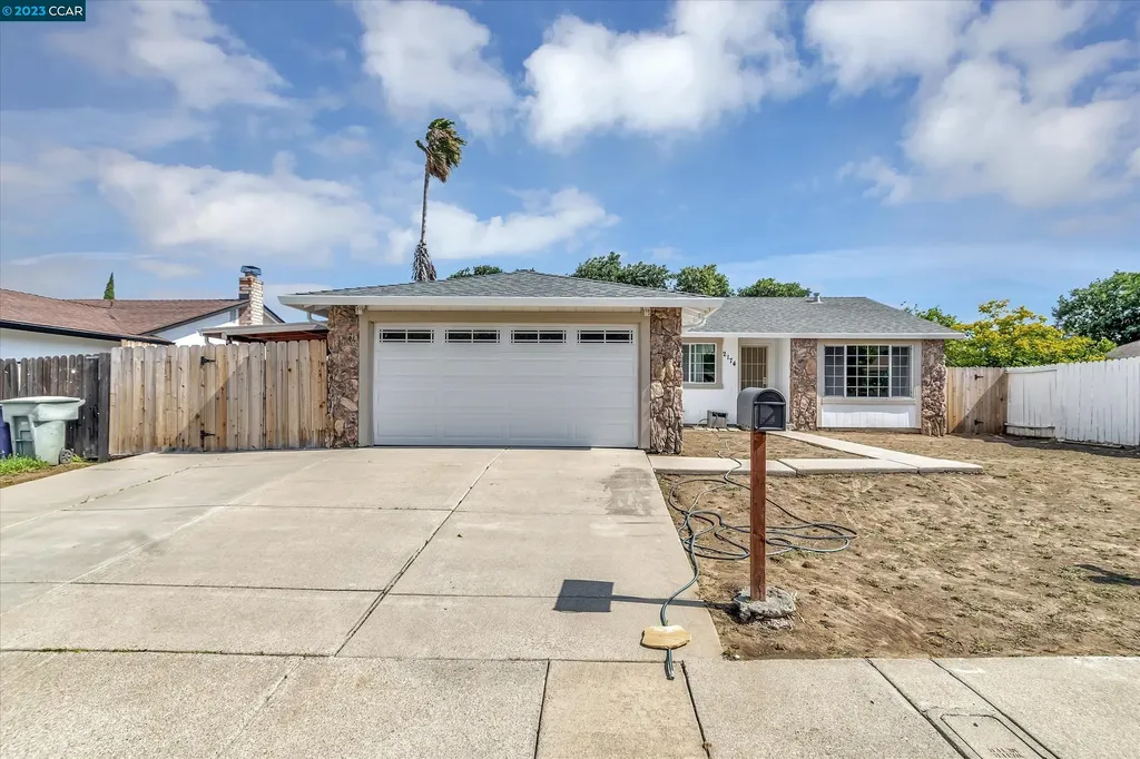 2174 El Seco Way Pittsburg CA 94565