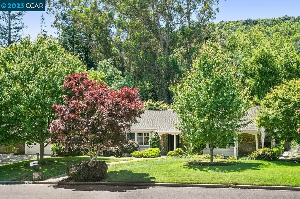 3423 Black Hawk Road Lafayette CA 94549