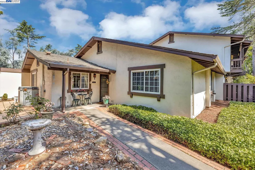 382 Serramonte Terrace Fremont CA 94536