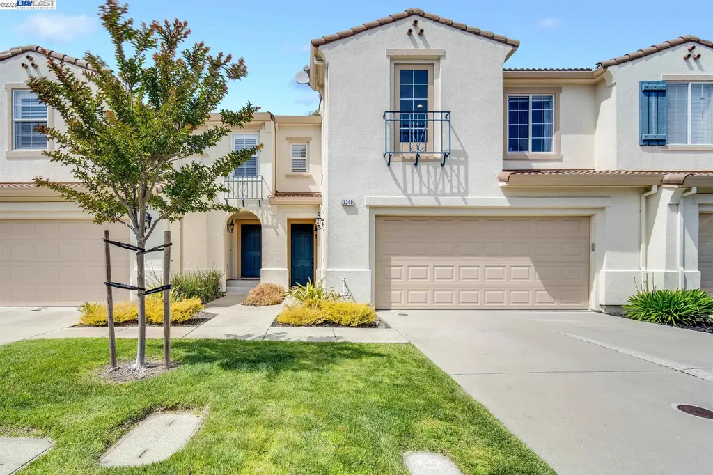 7349 Longmont Loop Castro Valley CA 94552