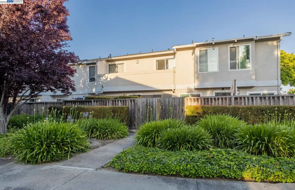 4083 Lorenzo Terrace Fremont CA 94536