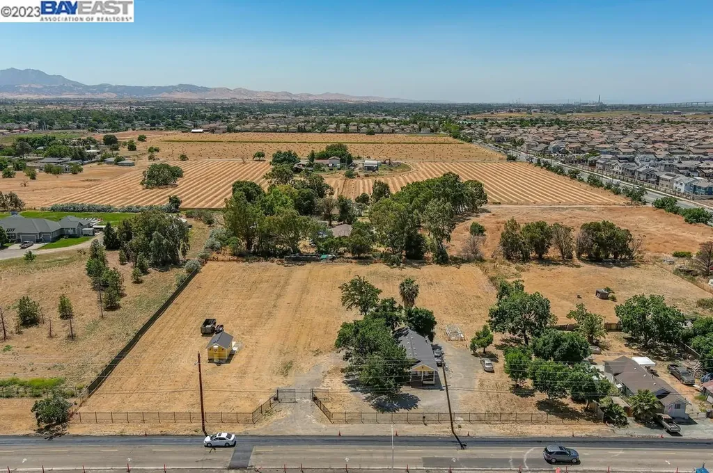 6381 Sellers Avenue Oakley CA 94561