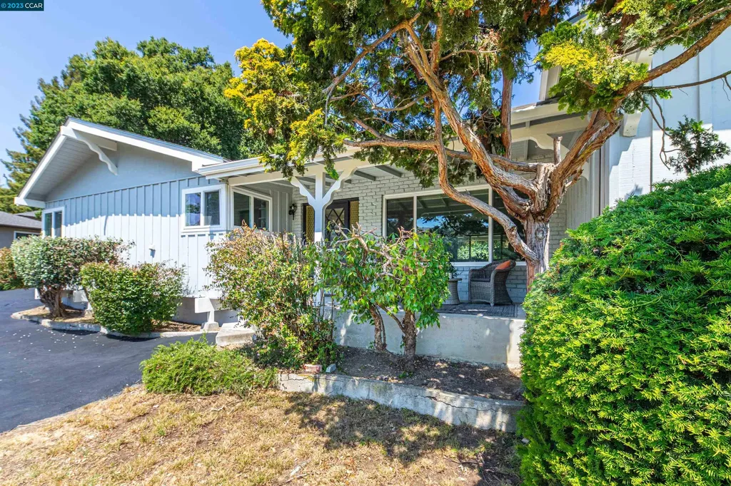 17636 Vineyard Road Castro Valley CA 94546