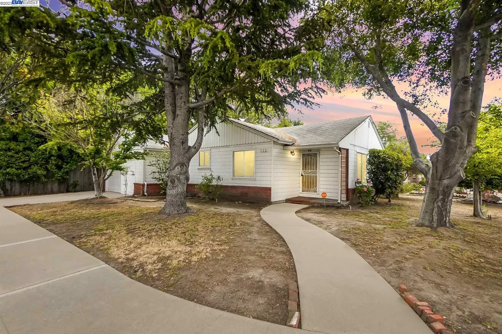 908 Pope Way Hayward CA 94545