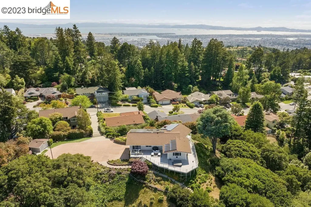 12640 Brookpark Road Oakland CA 94619