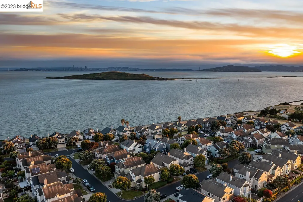 87 Windward Way Richmond CA 94804