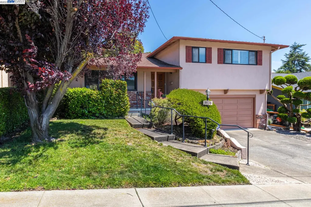 3535 Remco Street Castro Valley CA 94546