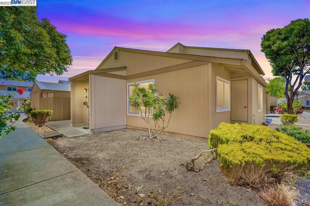 32525 Endeavour Way Union City CA 94587