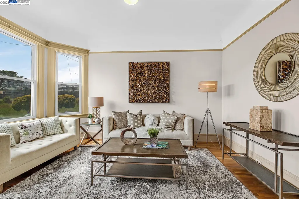 2063 San Jose Avenue San Francisco CA 94112