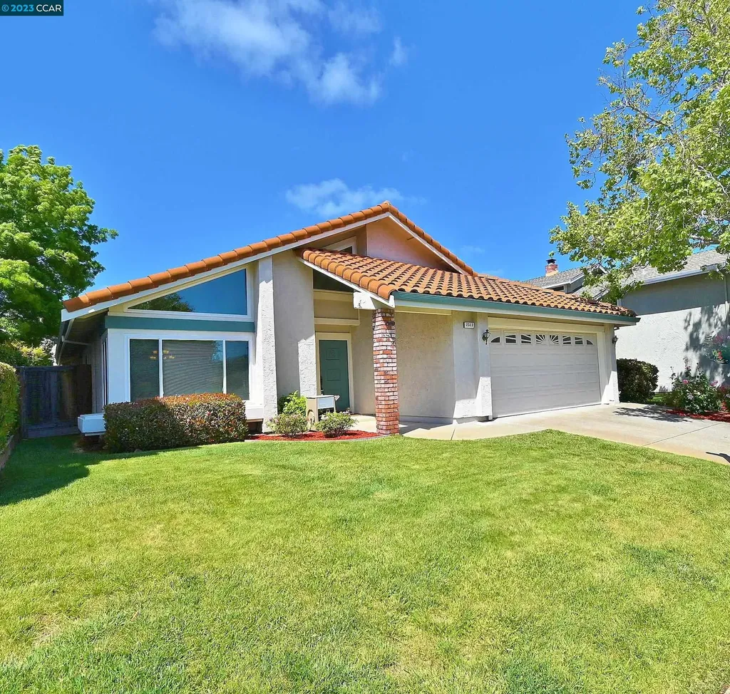 2323 Oak Glen Circle Martinez CA 94553