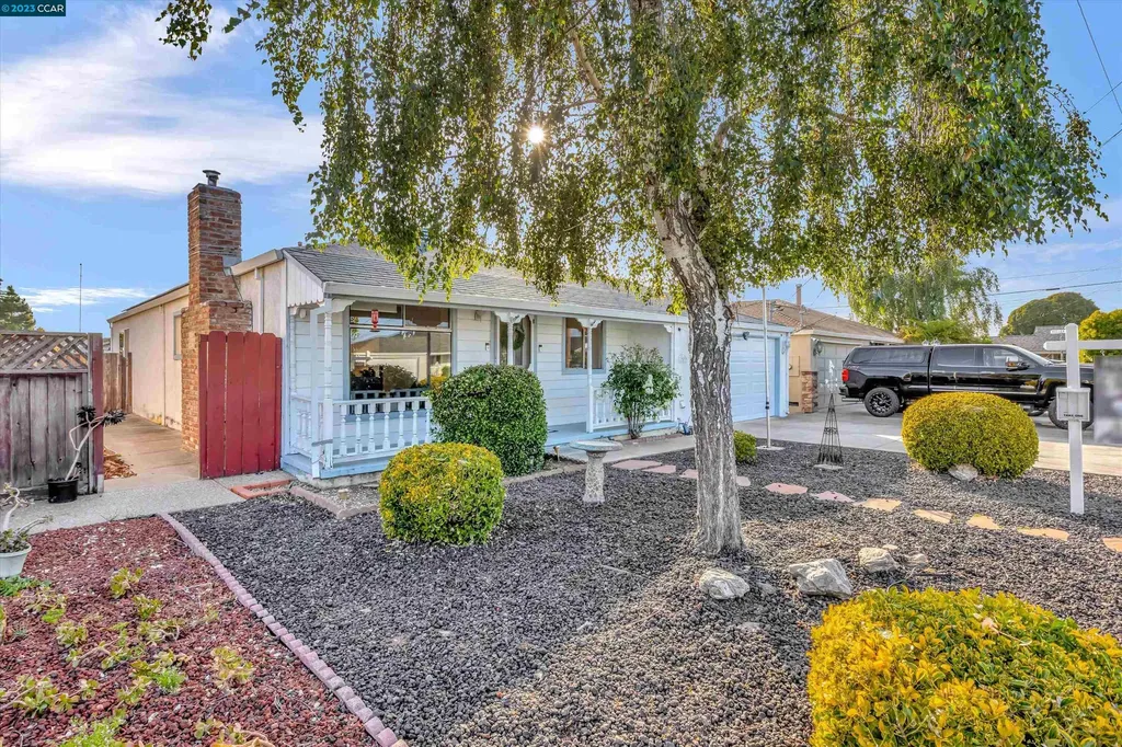 17033 Ganley Street San Lorenzo CA 94580