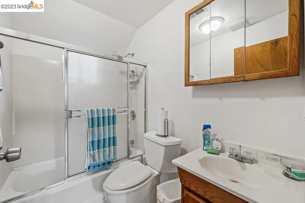 3228 Magnolia Street Oakland CA 94608