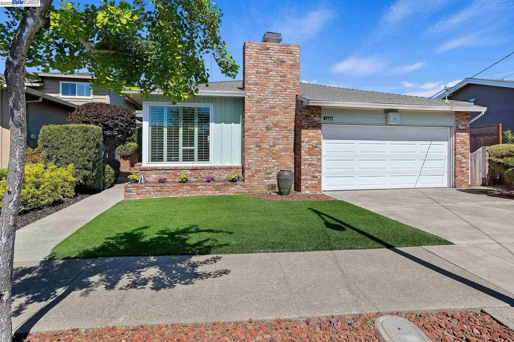 1309 Eastshore Drive Alameda CA 94501