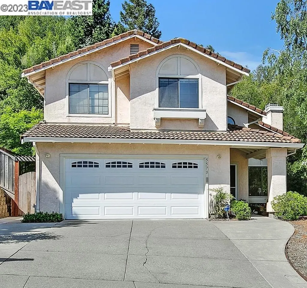 5573 Deer Run Drive El Sobrante CA 94803