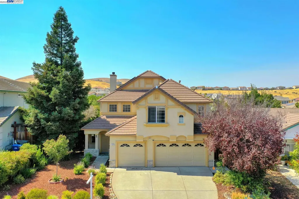 127 Greenmeadow Circle Pittsburg CA 94565
