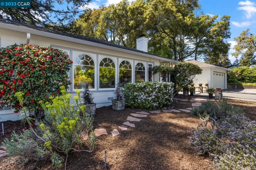 4 Mariposa Lane Orinda CA 94563
