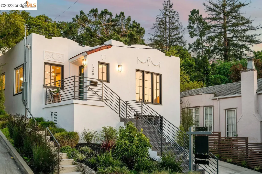 1249 Bates Road Oakland CA 94610