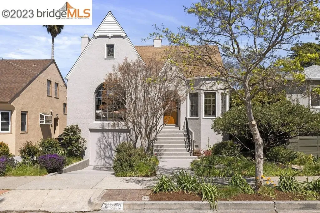4826 Allendale Avenue Oakland CA 94619