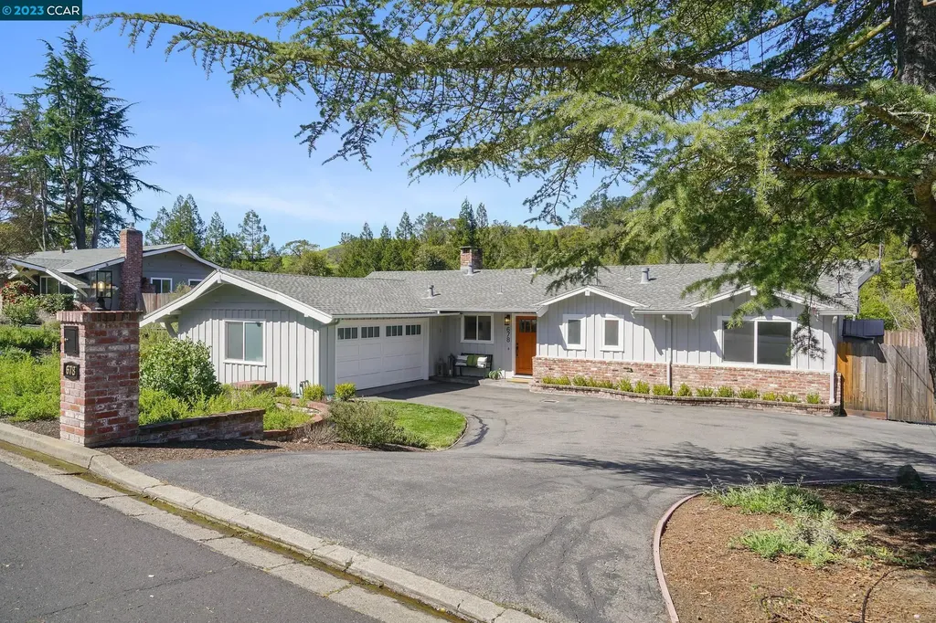 678 Carroll Drive Moraga CA 94556