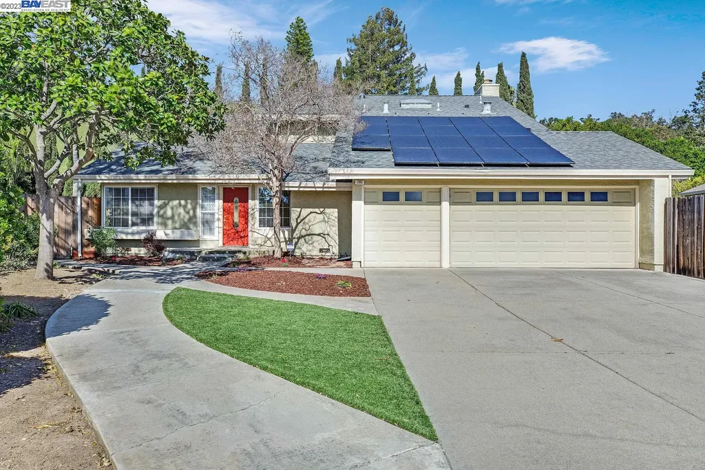 290 Yerba Buena Place Fremont CA 94536