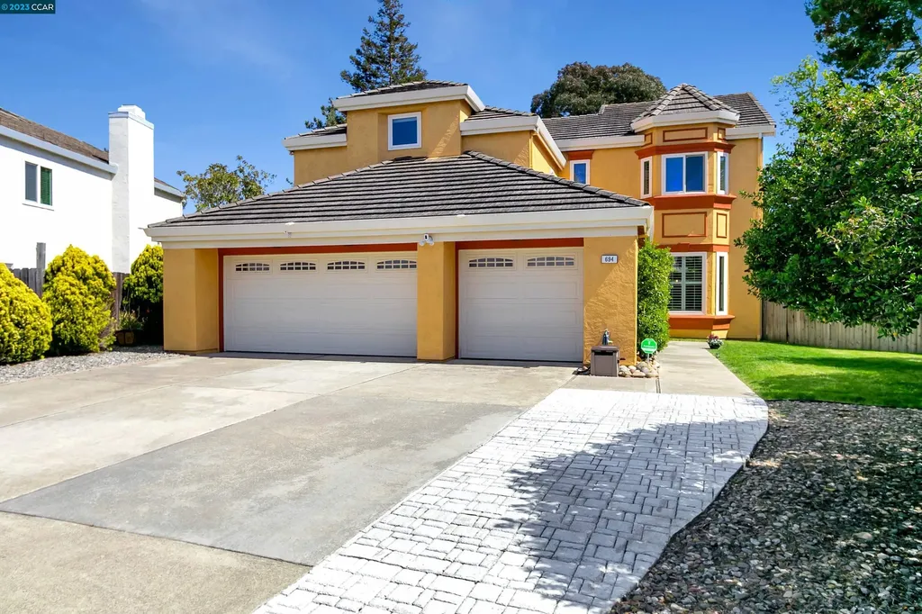 694 Earl Court Benicia CA 94510