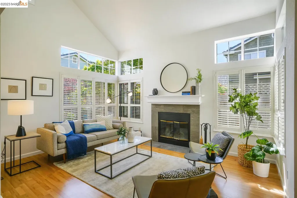 246 Bannister Court Alameda CA 94502
