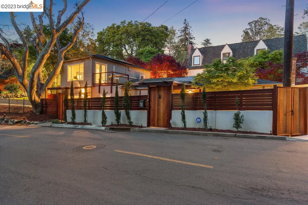 2821 Shasta Road Berkeley CA 94708
