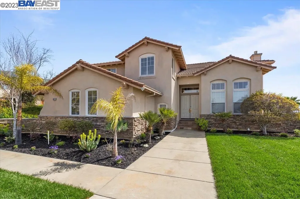 48877 Crown Ridge Common Fremont CA 94539