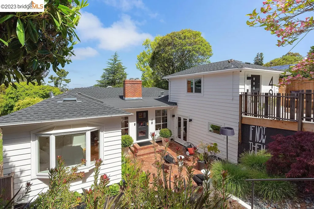 Oakland CA, 48 Lodge Court