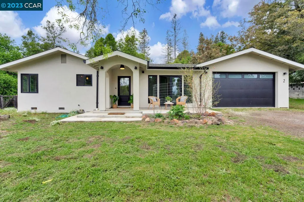 2 Lost Valley Drive Orinda CA 94563