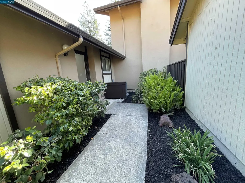 1804 Countrywood Court Walnut Creek CA 94598