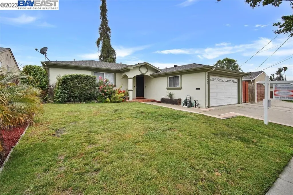 31277 Carroll Avenue Hayward CA 94544
