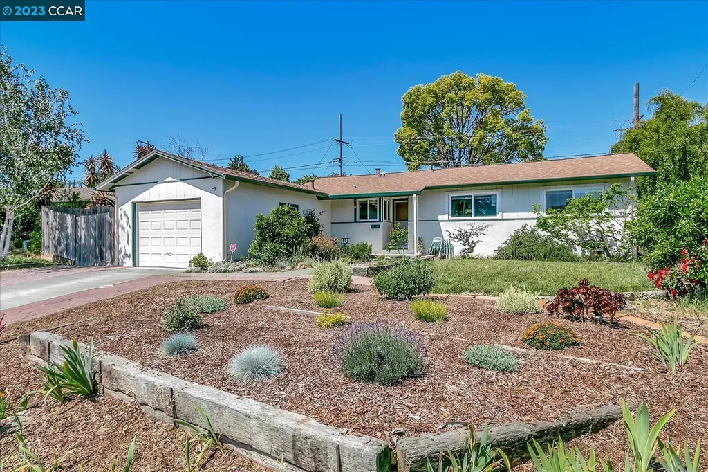 9 Bergwall Way Vallejo CA 94591
