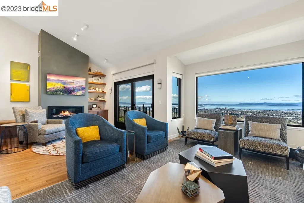 18 Windward Hill Oakland CA 94618