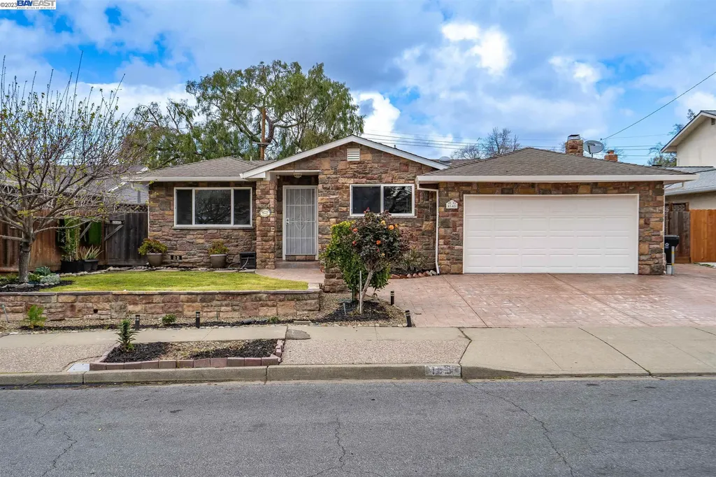 4645 Chateau Park Court Fremont CA 94538