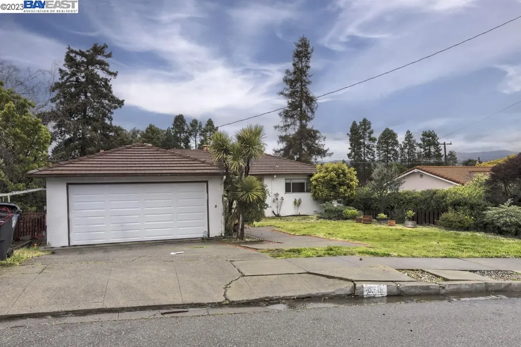 21519 Knoll Way Castro Valley CA 94546