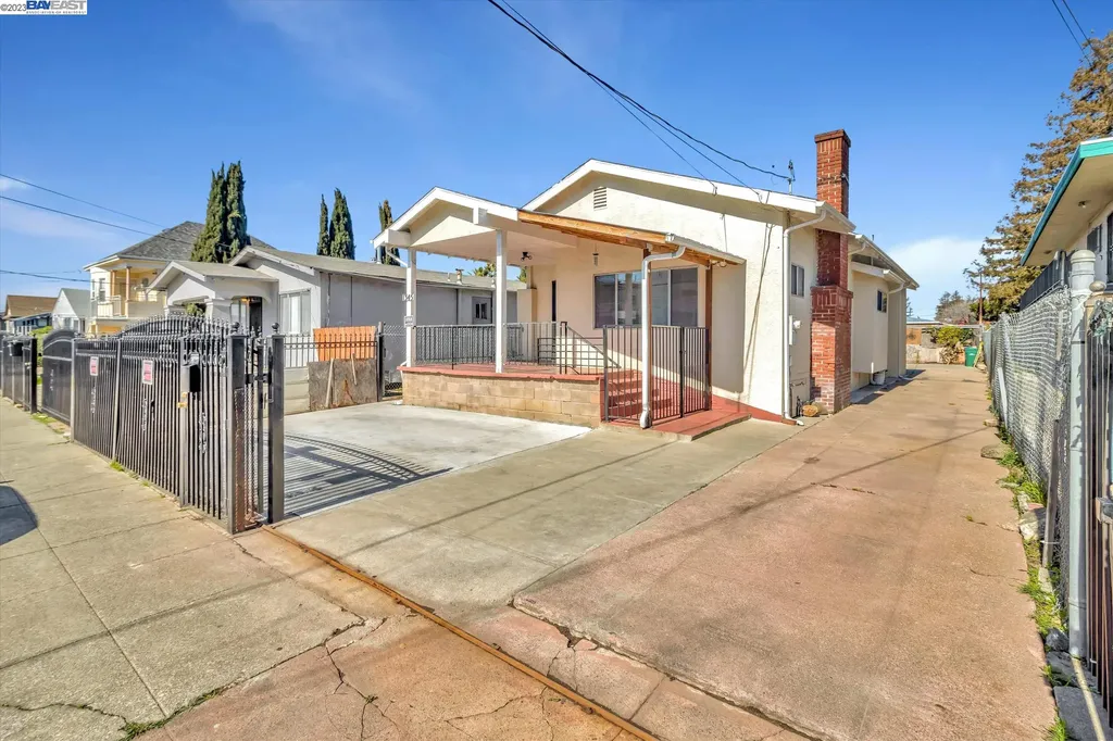 1345 85th Avenue Oakland CA 94621