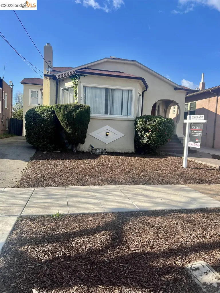 2545 Havenscourt Boulevard Oakland CA 94605