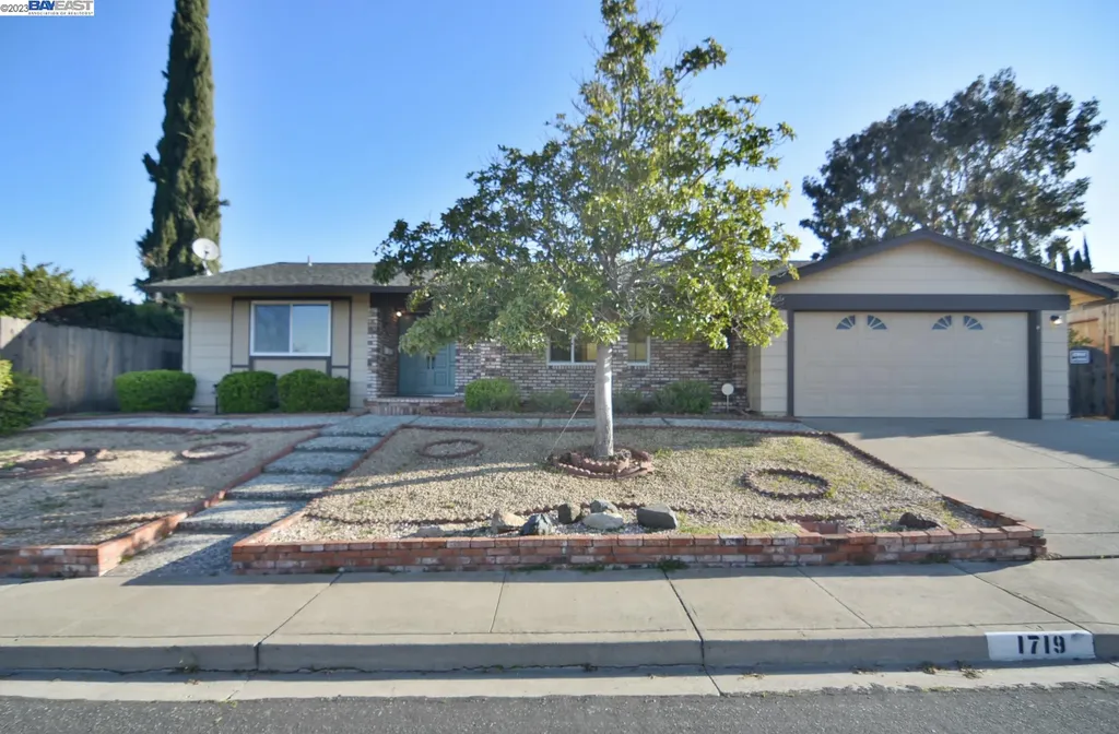 1719 Sycamore Drive Pittsburg CA 94565