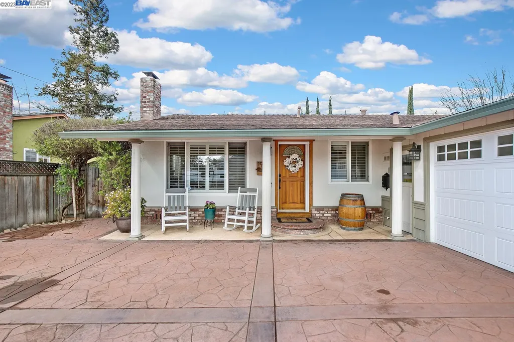195 Albatross Avenue Livermore CA 94551