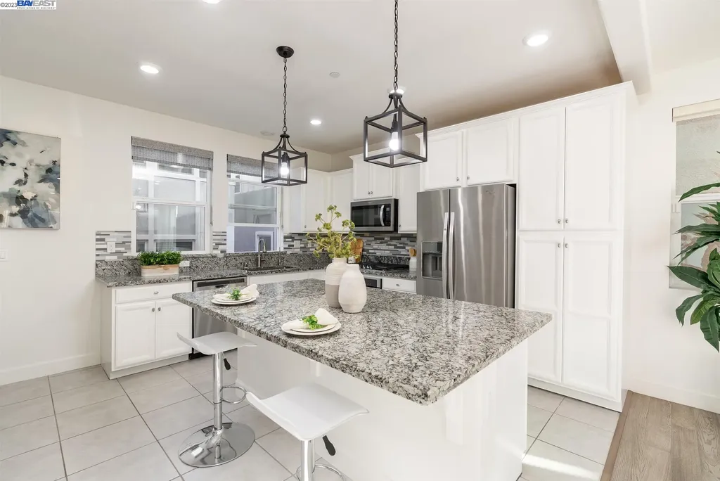 4232 Healdsburg Way Dublin CA 94568
