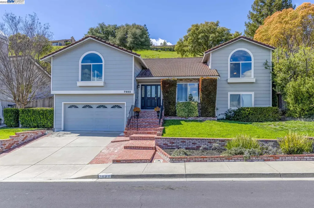 7980 Creekside Drive Dublin CA 94568