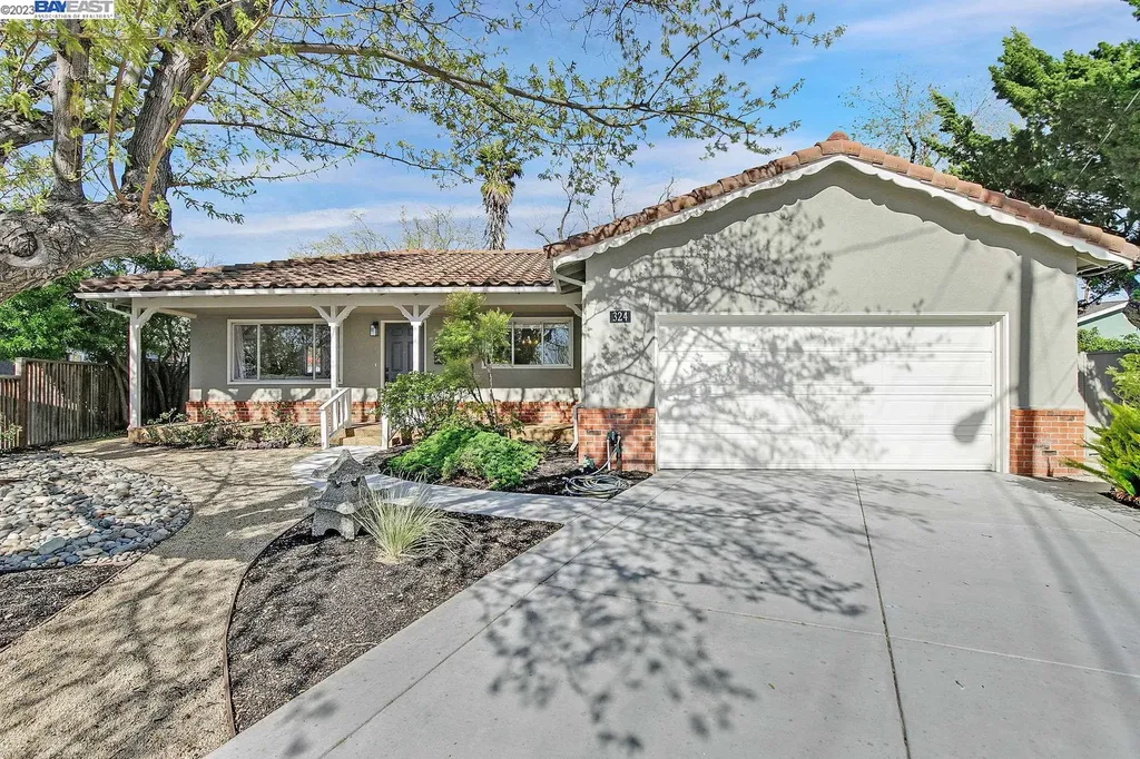 324 Cambridge Court Livermore CA 94550