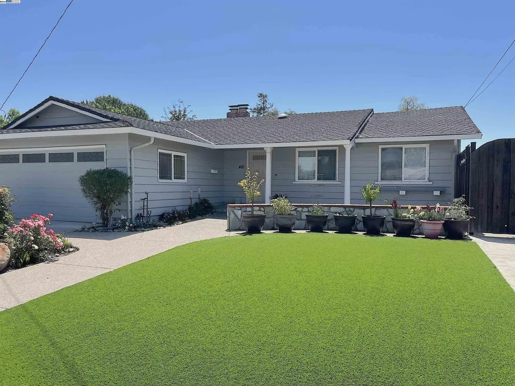 451 El Caminito Livermore CA 94550